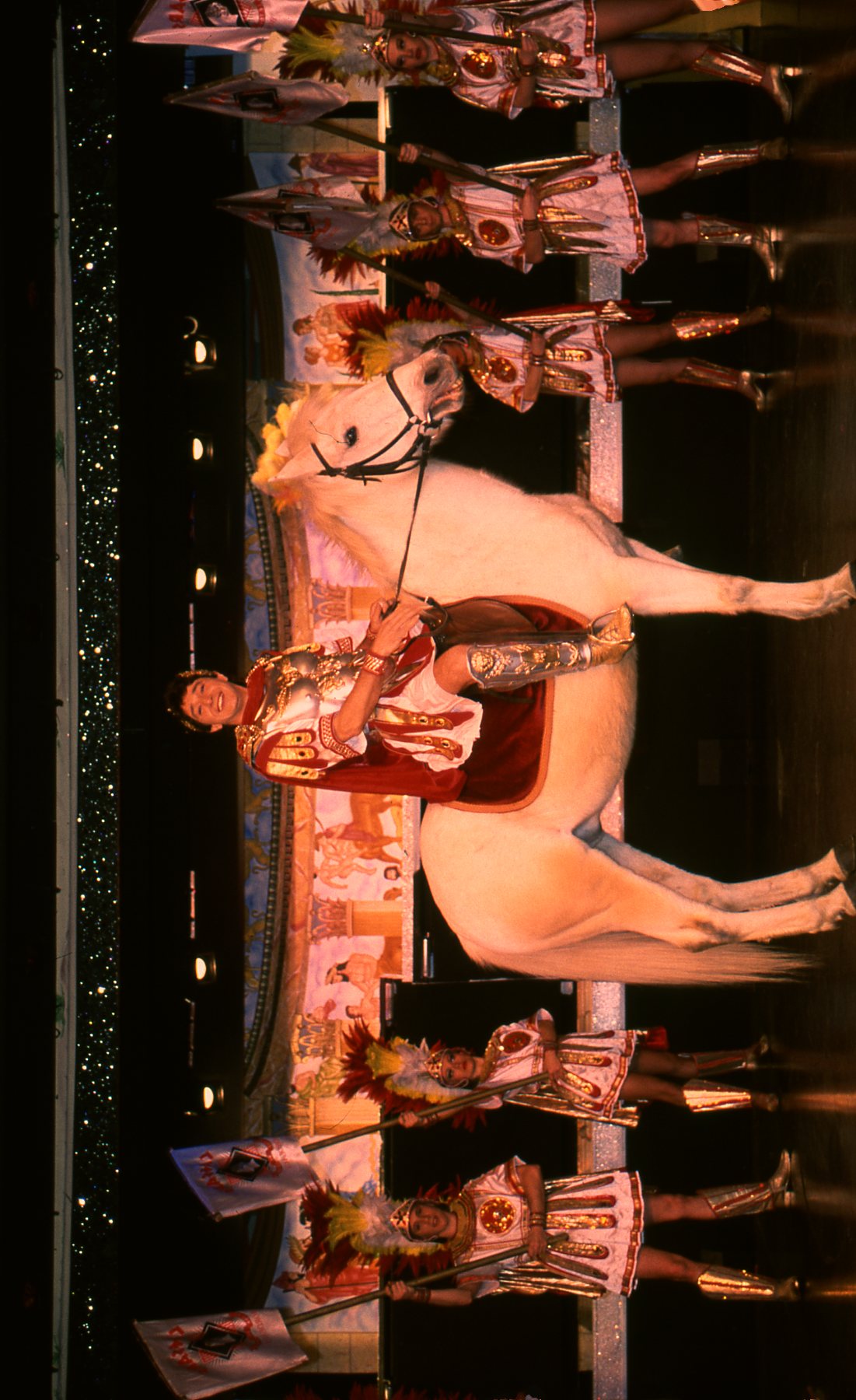 La Revue et les artistes - Photo 28